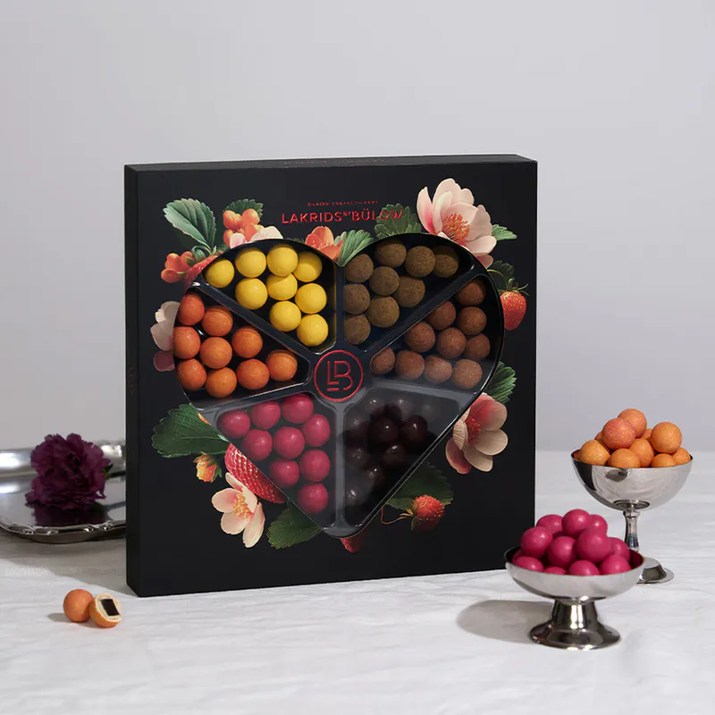 LOVE SELECTION BOX - 435GR